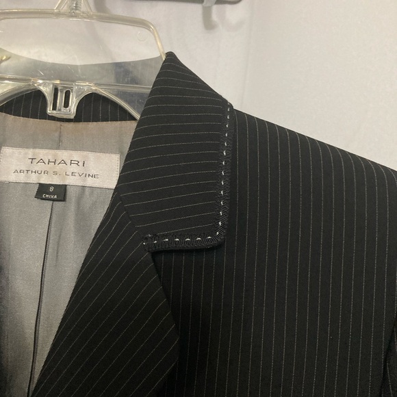 Women's TAHARI BLACK PINSTRIPE Blazer FLAWLESS - Picture 3 of 11